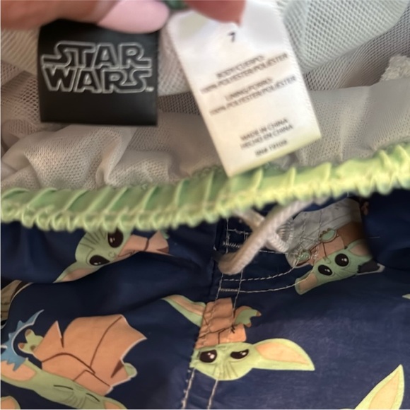 Star Wars The Mandalorian Baby Yoda Big Boys Swim Rash Guard Swim Trunks set - Picture 5 of 5